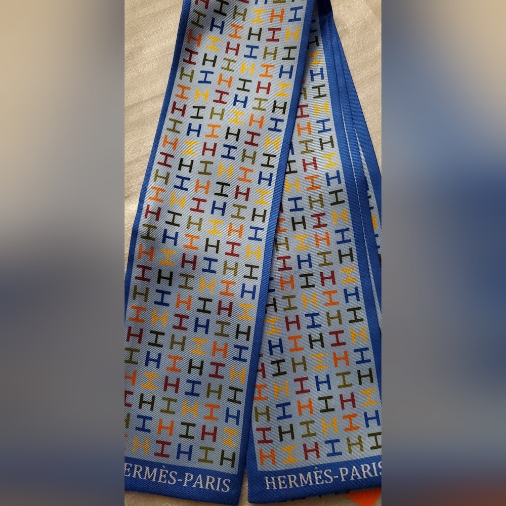 100% Silk Bag Twilly, Colorful Patterned Scarf